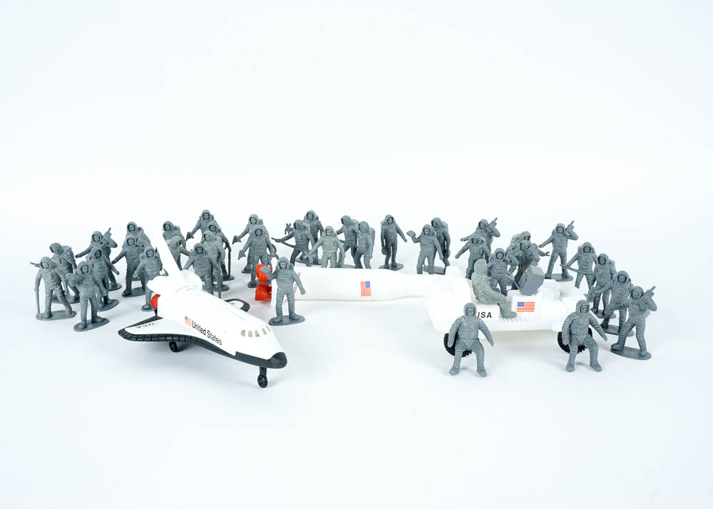 Plastic Toy Soliders and Vehicles