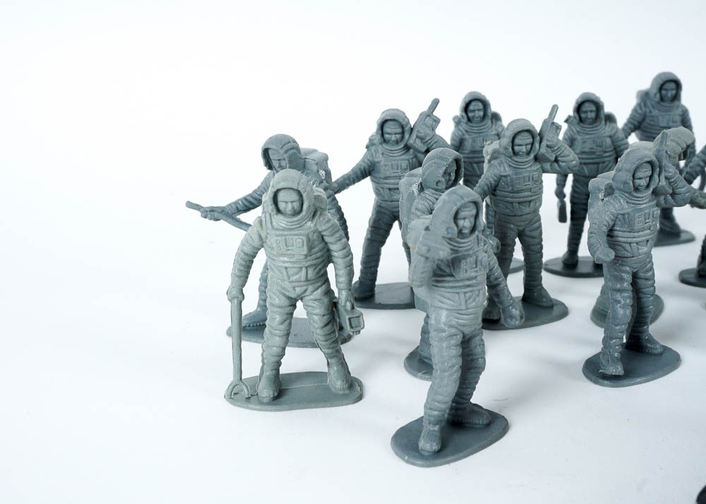 Plastic Toy Soliders and Vehicles