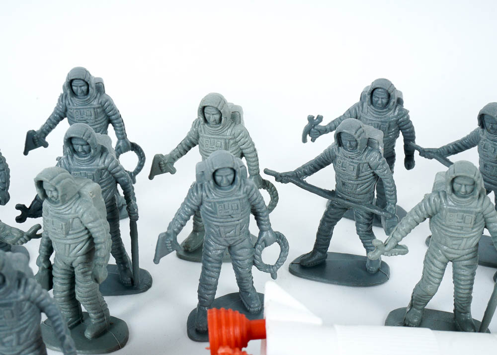 Plastic Toy Soliders and Vehicles