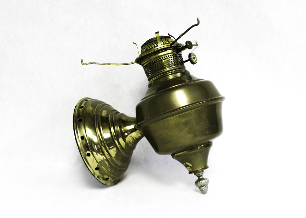 ABCO Rochester Converted Brass Wall Mount Lamp