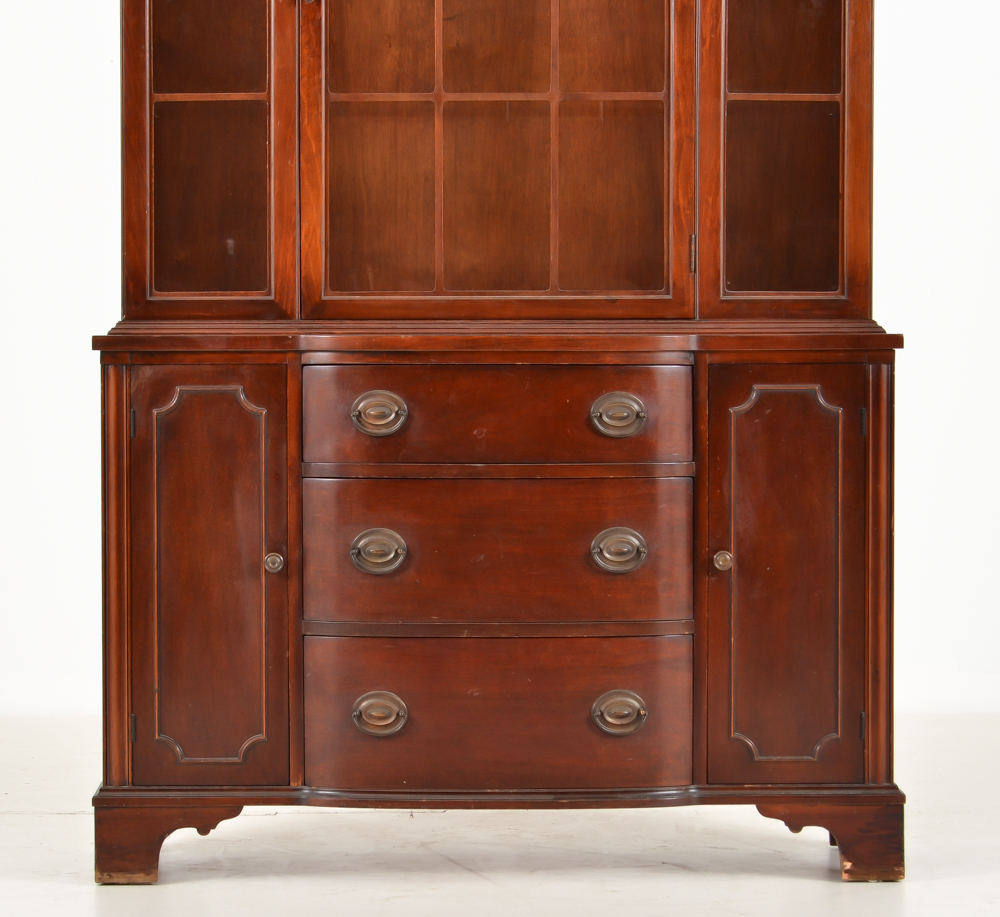 Hepplewhite Style China Hutch