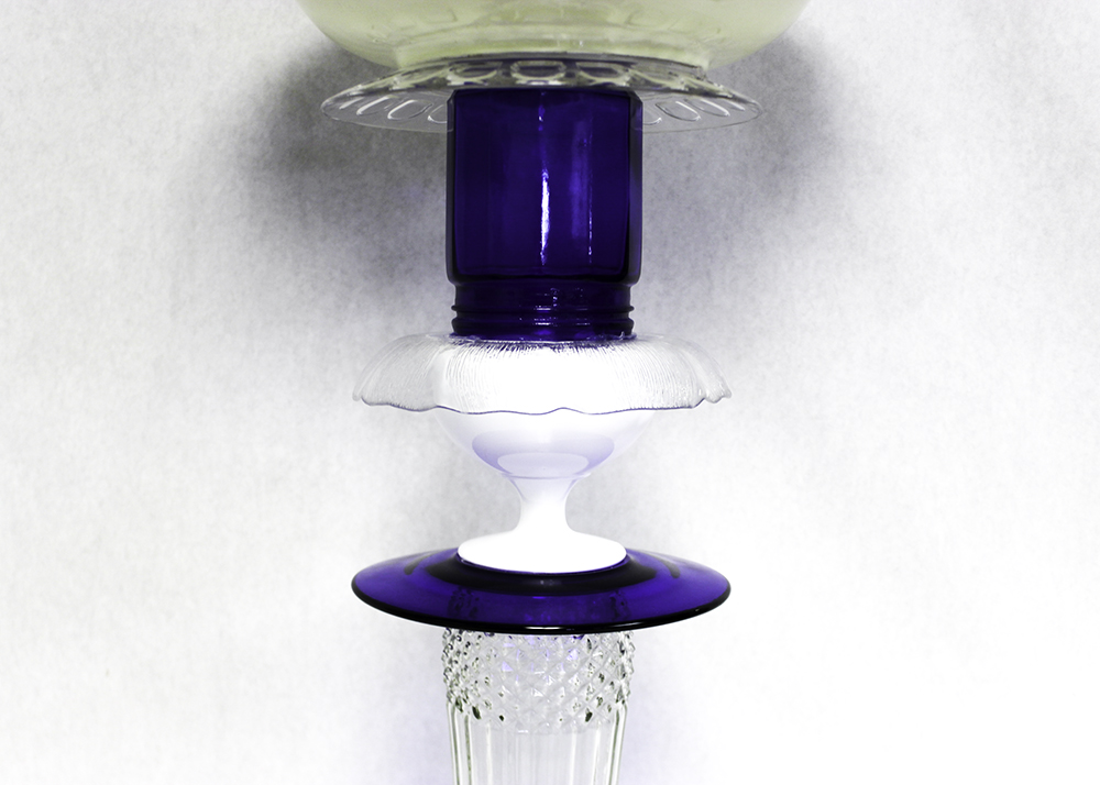 Artisan-Made Colorful Glass Bird Bath with Solar Light