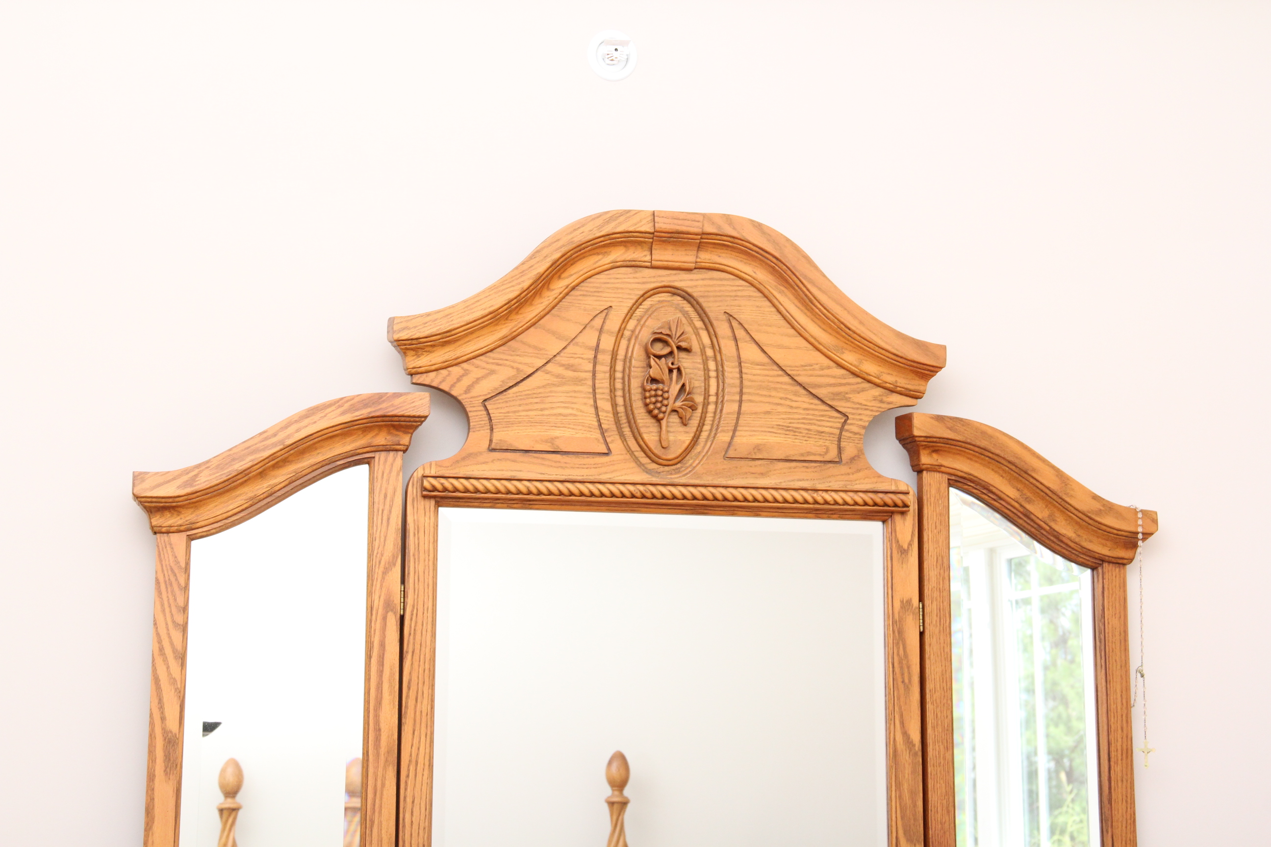 Arbek Oak Dresser with Mirror