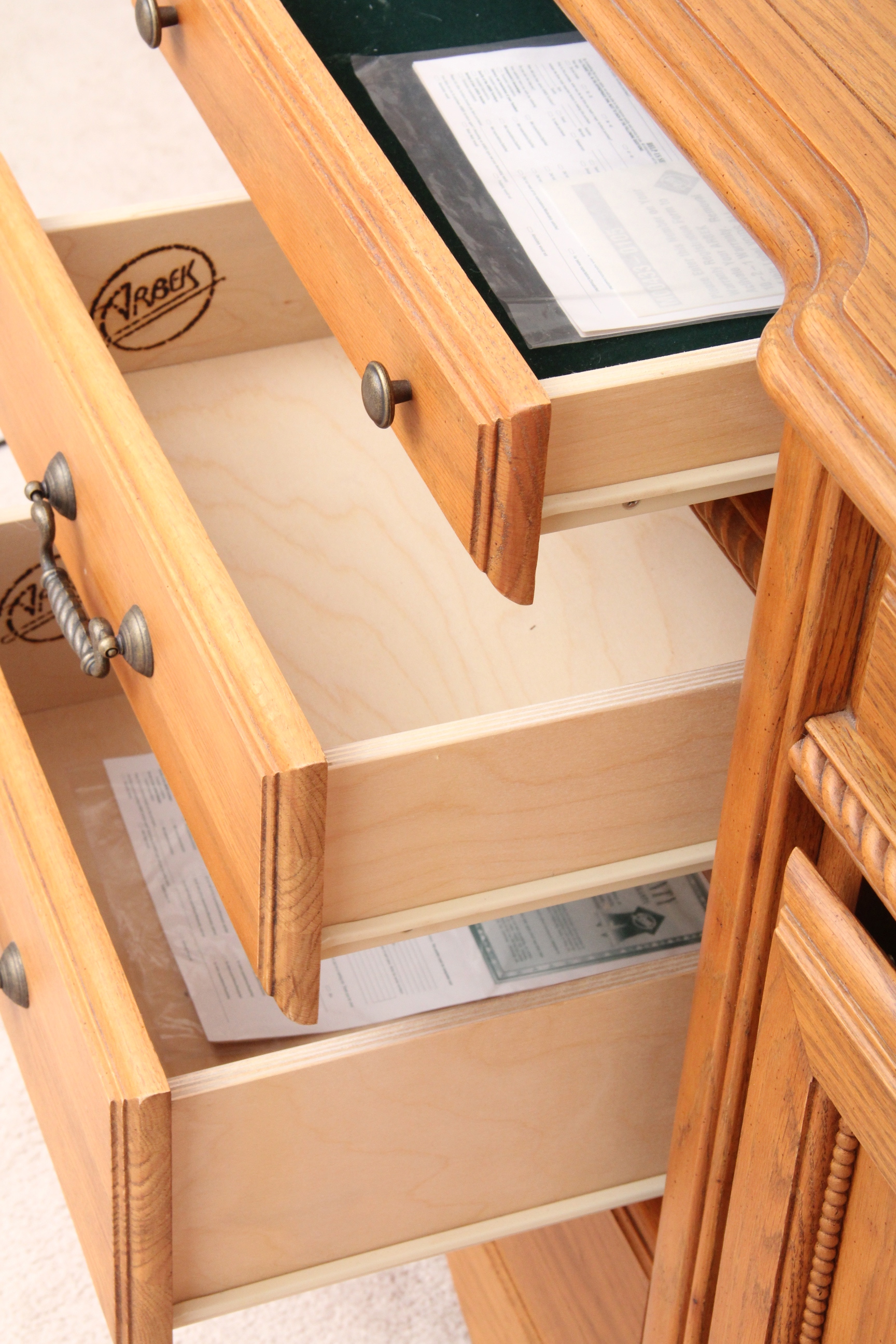 Arbek Oak Dresser with Mirror