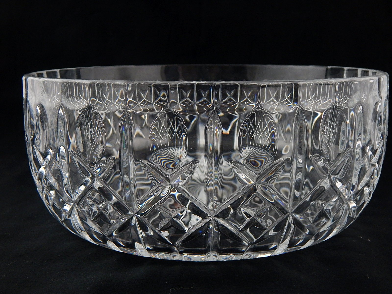 Beautiful Shallow Crystal Fruit Bowl