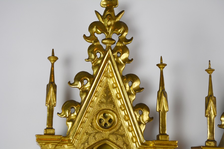 Pair of Framed Florentine Style Chromolithographs