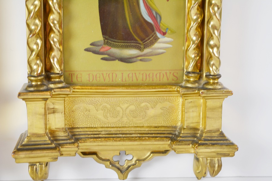 Pair of Framed Florentine Style Chromolithographs