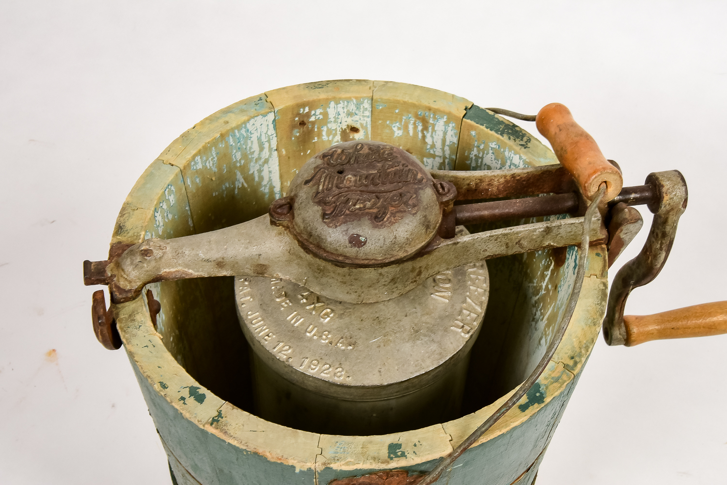 Vintage White Mountain Ice Cream Freezer