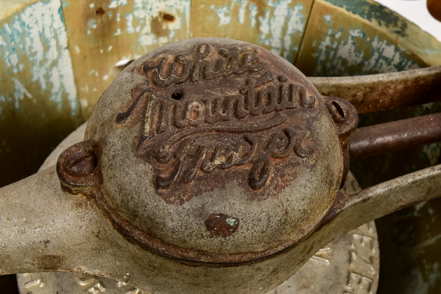 Vintage White Mountain Ice Cream Freezer