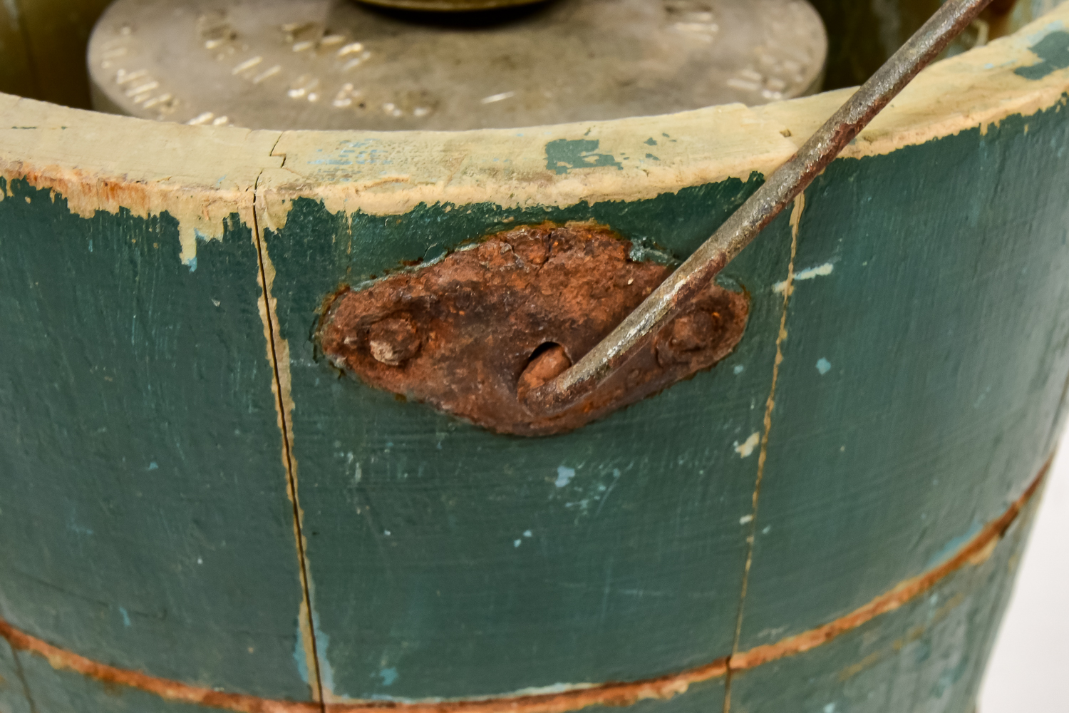 Vintage White Mountain Ice Cream Freezer