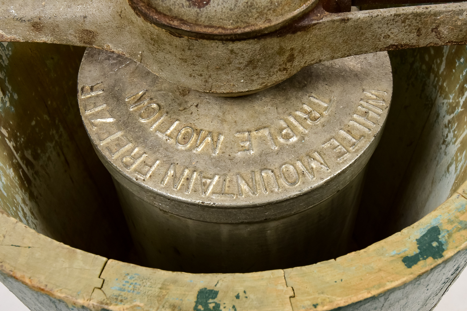 Vintage White Mountain Ice Cream Freezer