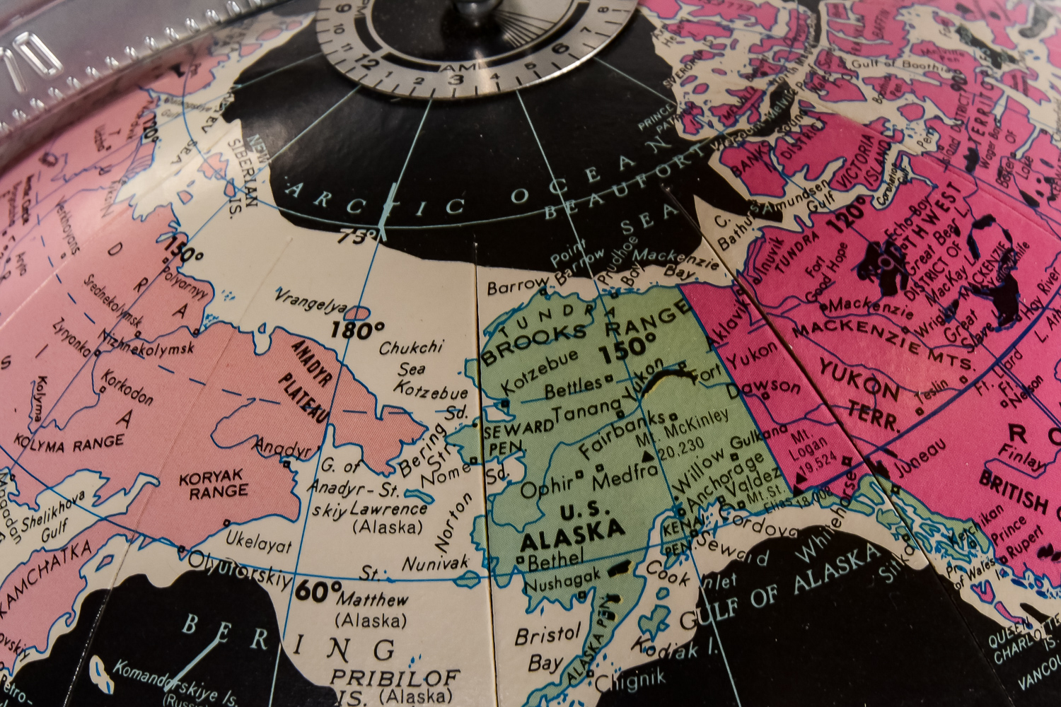 Hour Glass and Globe Set