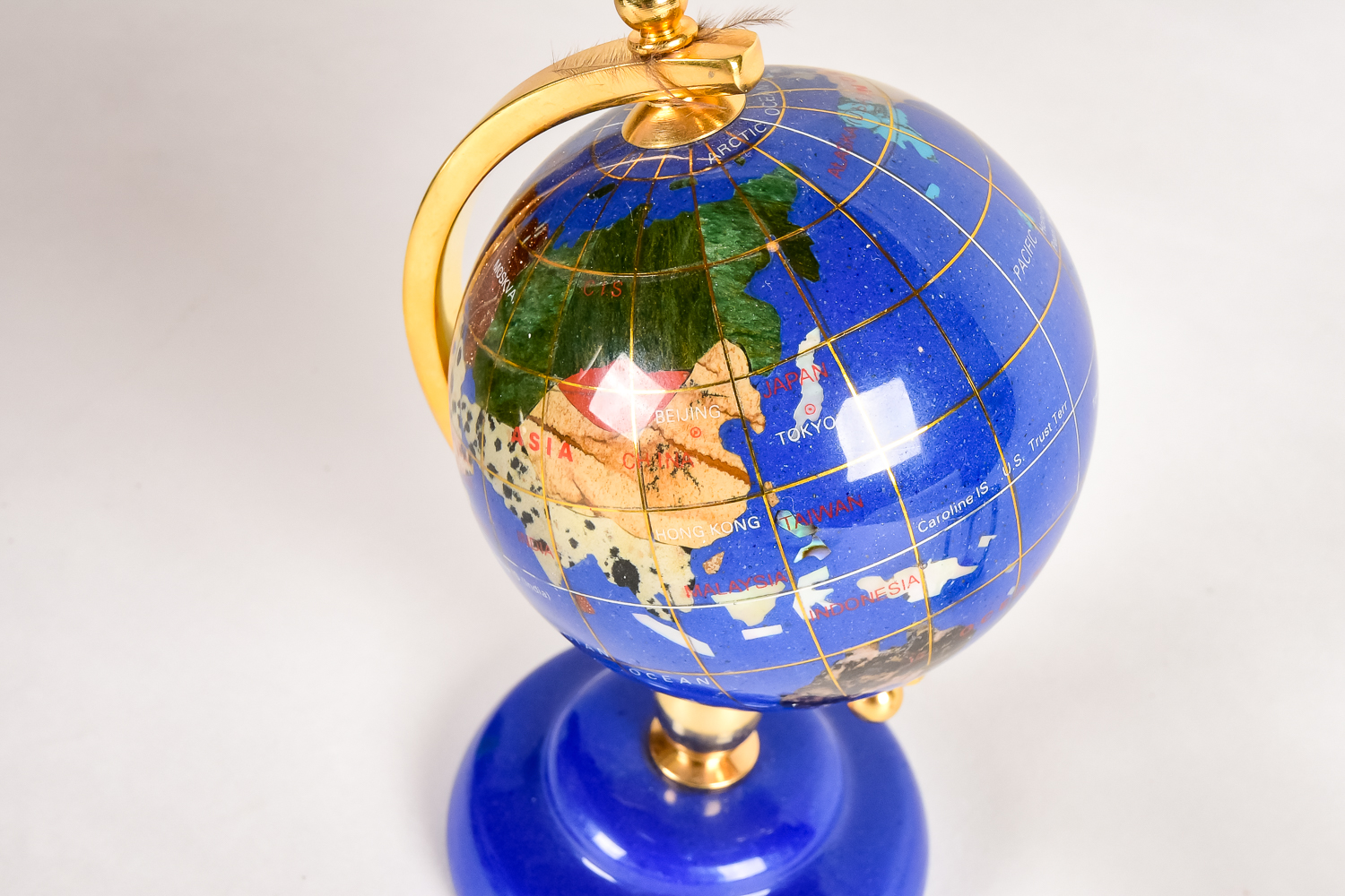 Hour Glass and Globe Set
