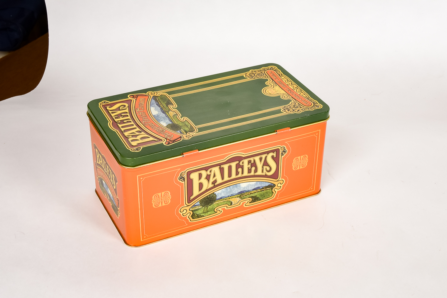 Country Style Kitchenalia Collection