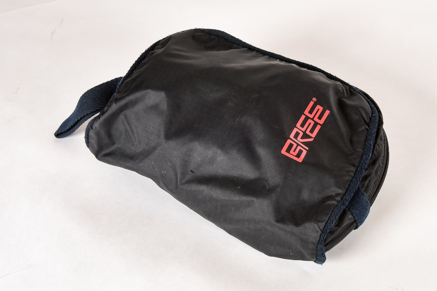 Lightweight Travel Bags