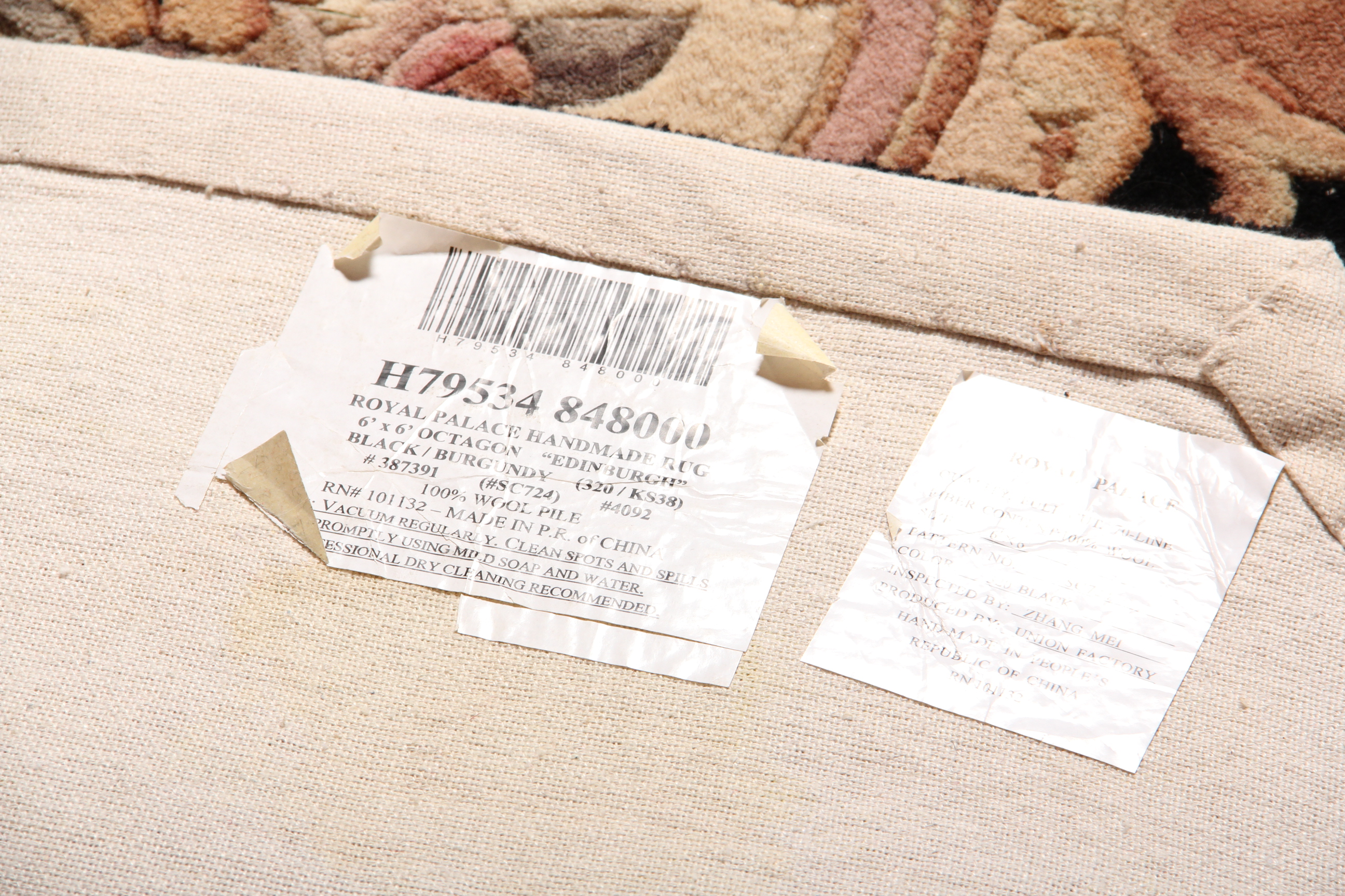 Royal Palace Hand-Tufted Octagonal "Edinburgh" Rug