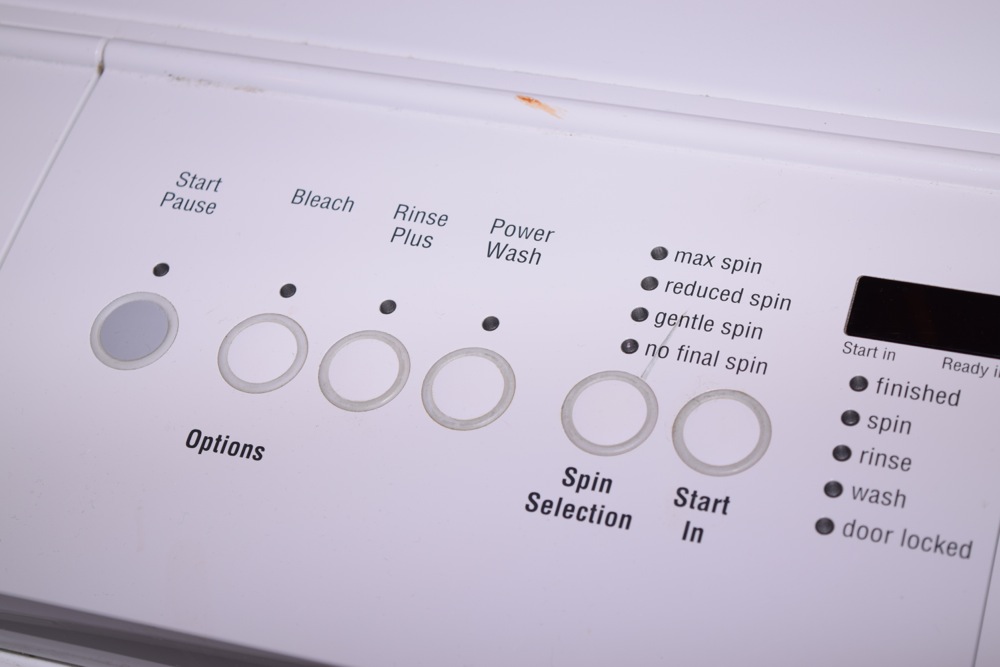 Bosch Nexxt DLX Series Washer and Electric Dryer