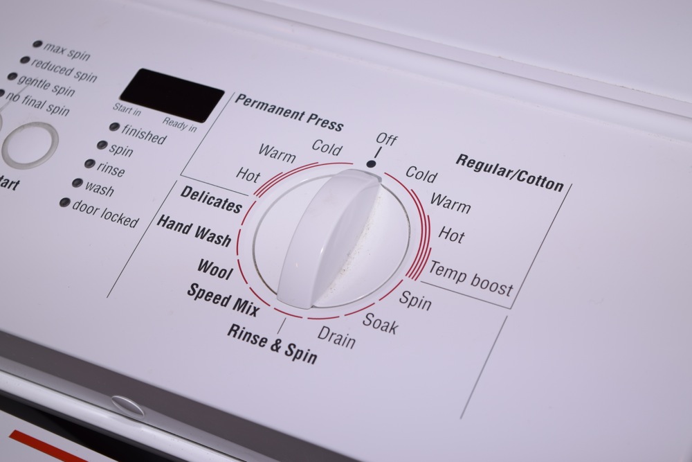 Bosch Nexxt DLX Series Washer and Electric Dryer