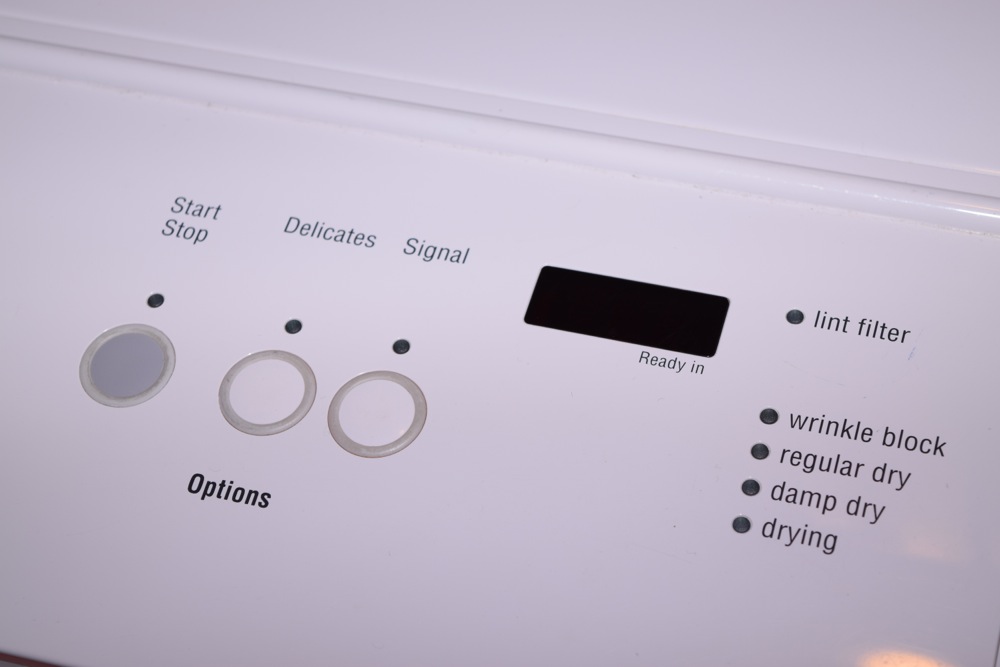 Bosch Nexxt DLX Series Washer and Electric Dryer