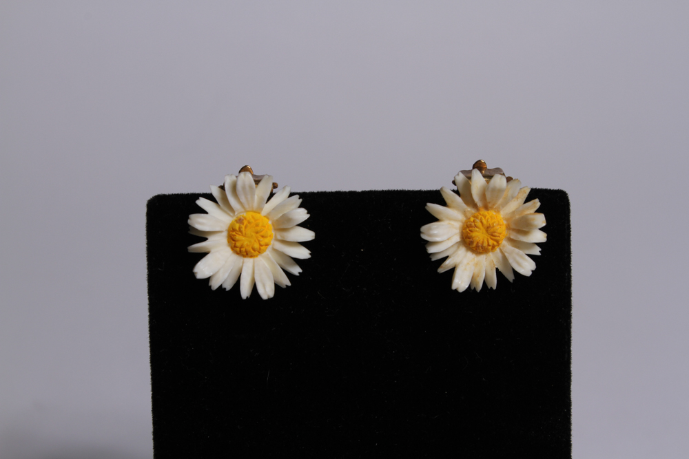 Set of Vintage Composition Ornament Jewelry Pieces