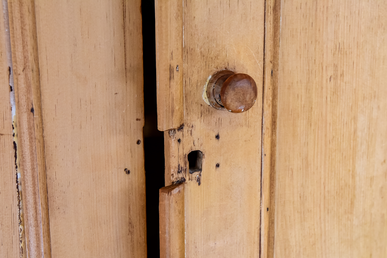Early 19th C. English Pine Linen Press