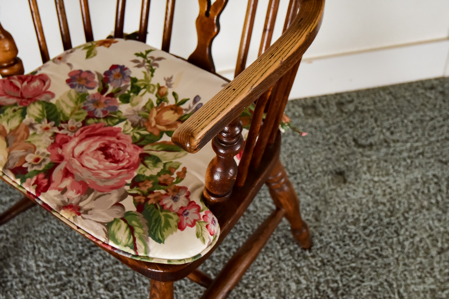 19th C. Windsor Arm Chair