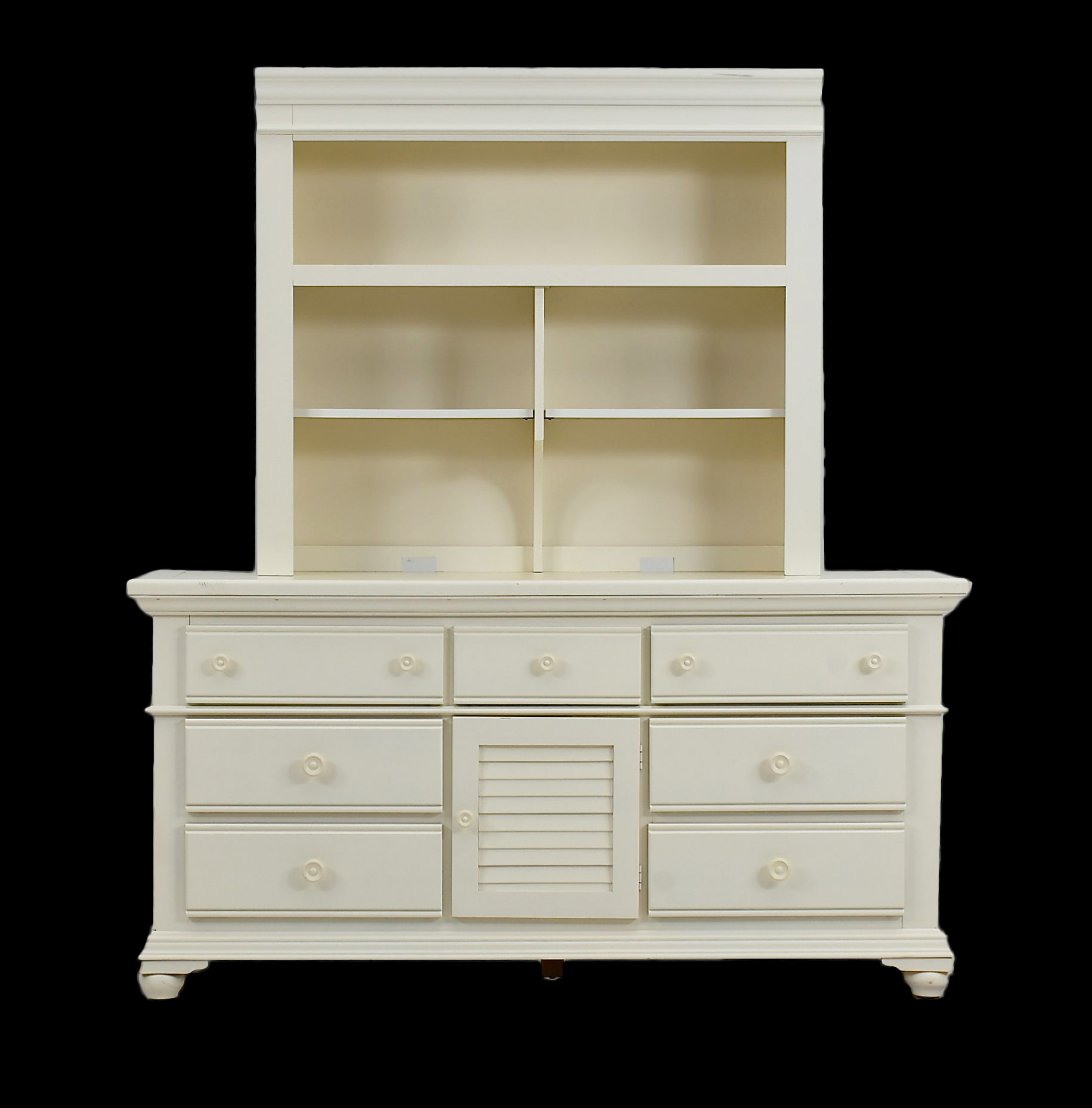 Broyhill Pleasant Isle White Dresser with Hutch