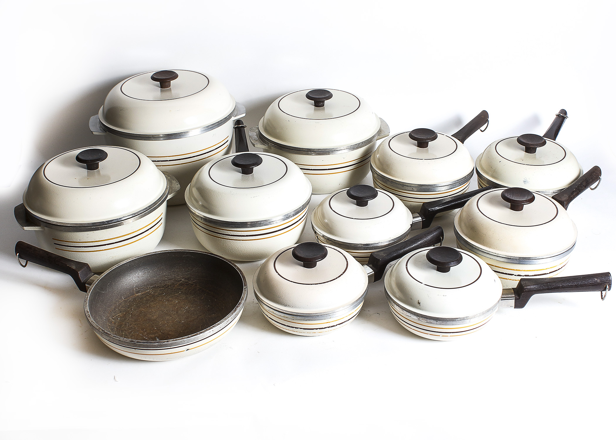 Vintage Set of Regal Cast Aluminum Cookware