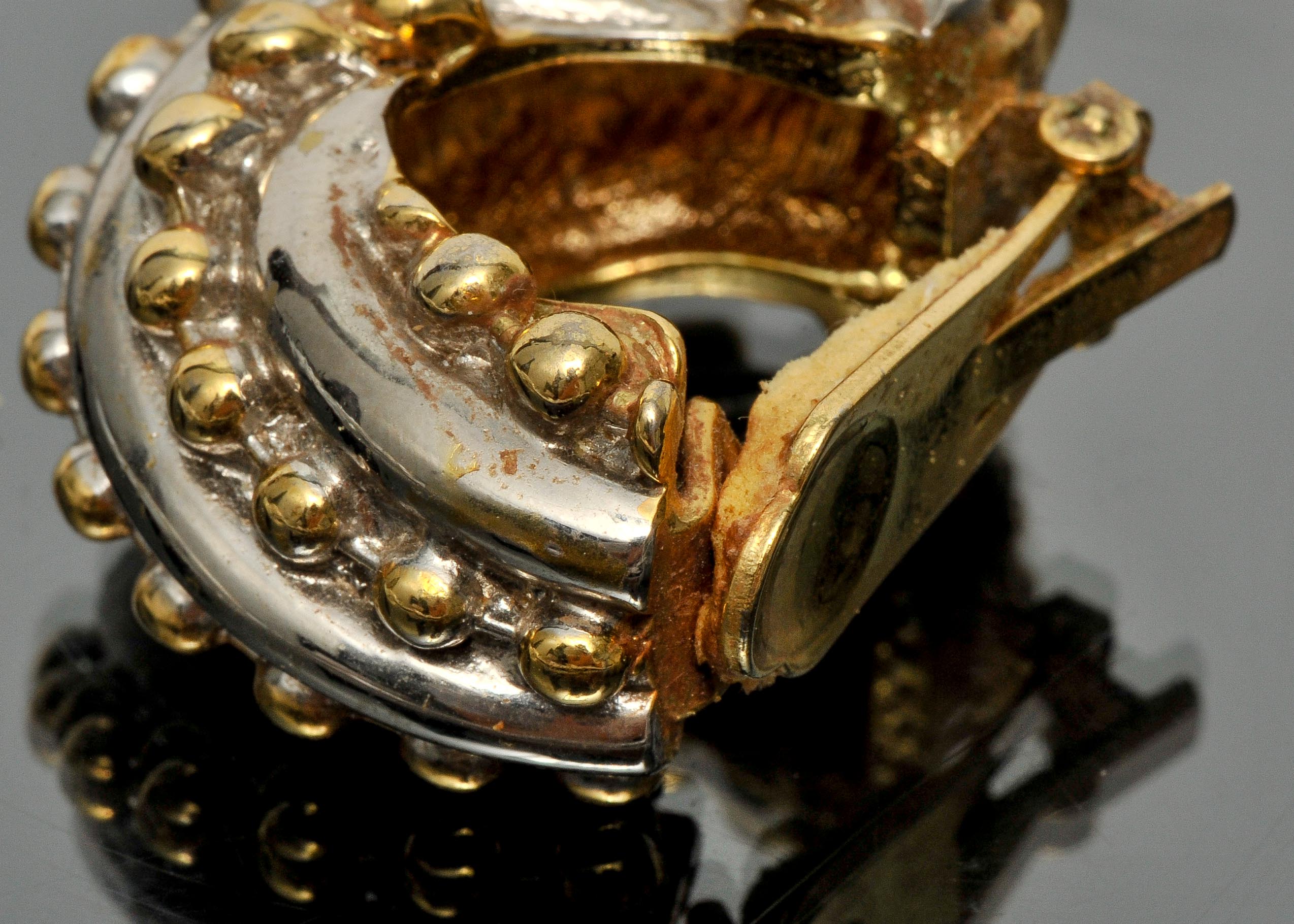 Les Bernard Vintage Clip On Earrings