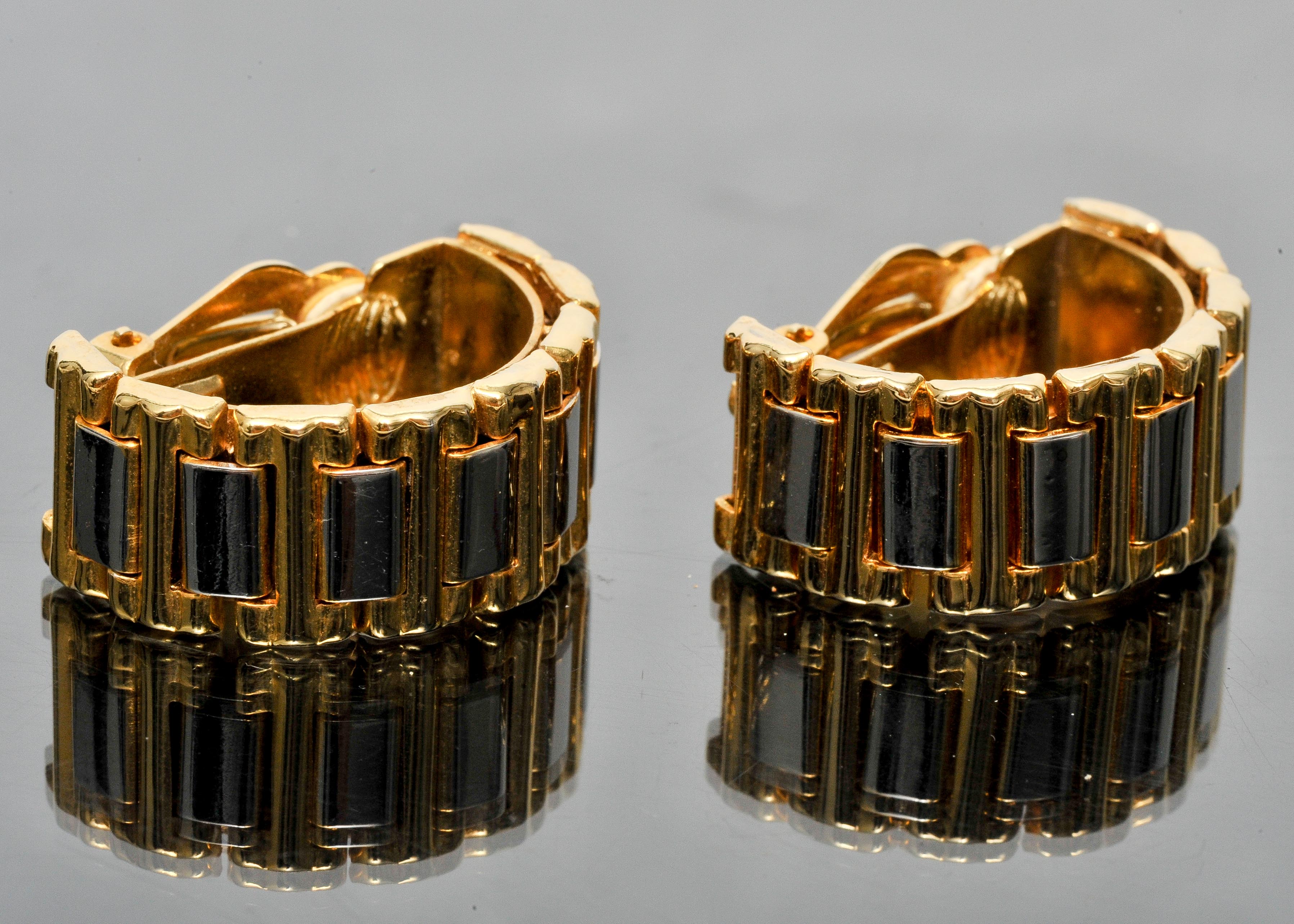 Vintage Metal Clip On Earrings