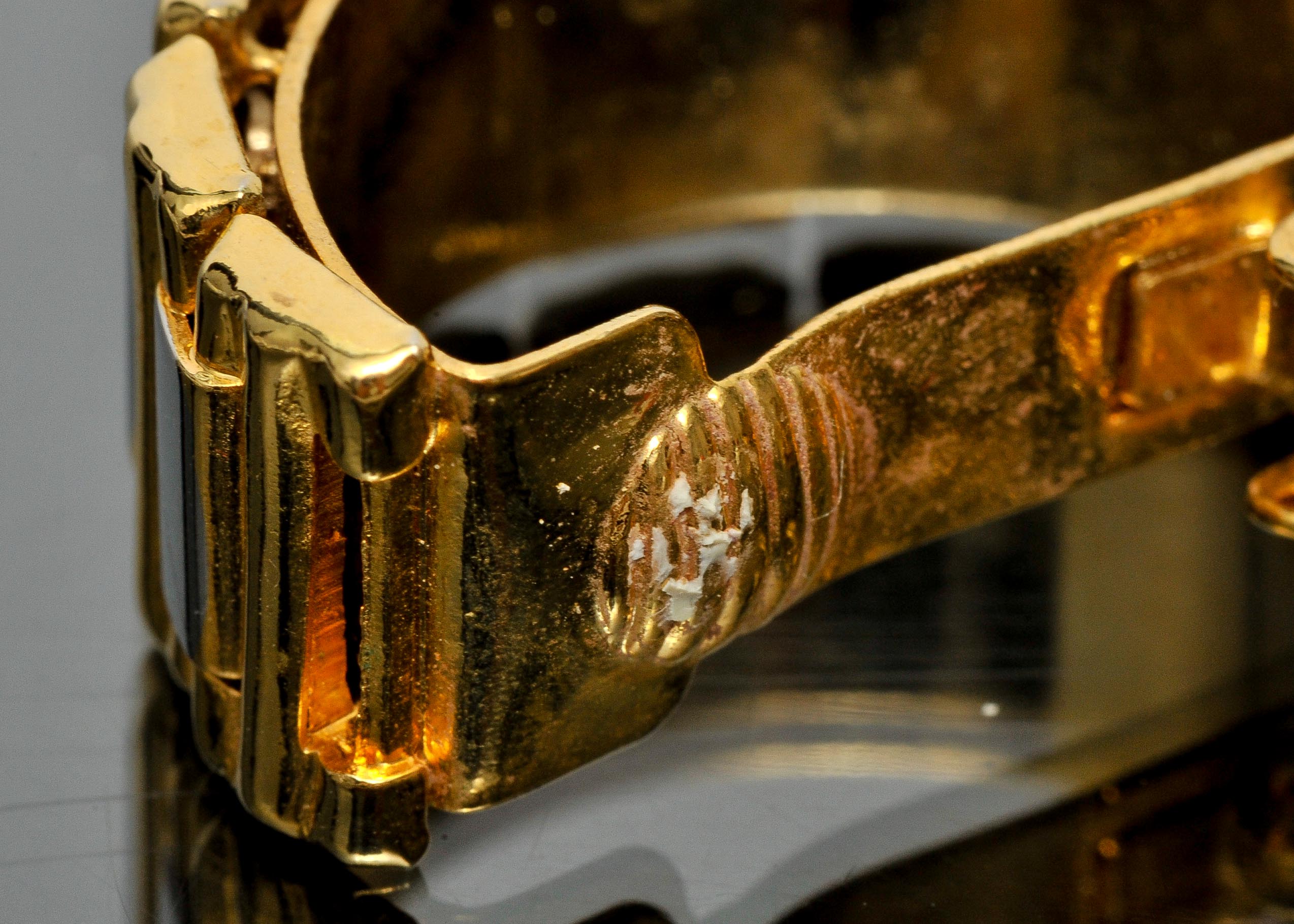 Vintage Metal Clip On Earrings