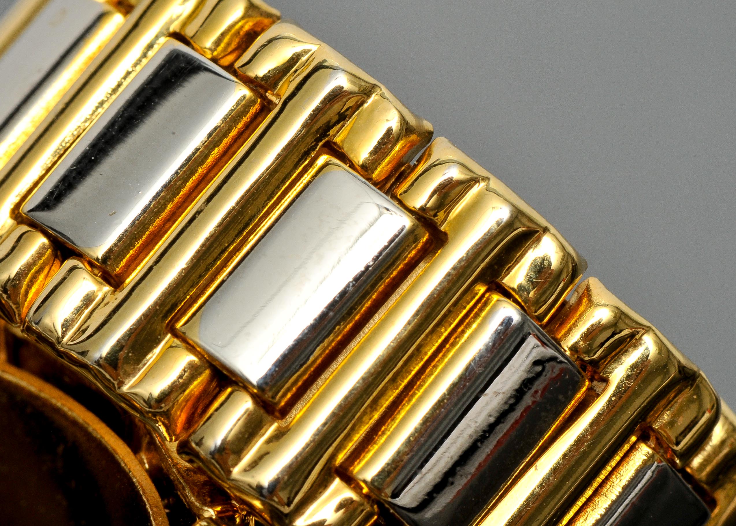 Vintage Metal Clip On Earrings