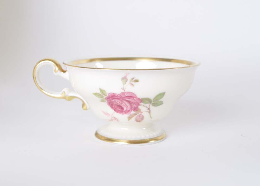 Dolly Madison by Castleton Service for 12