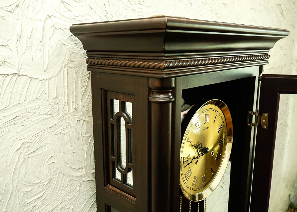 Galleria Beaumont Grandfather Clock