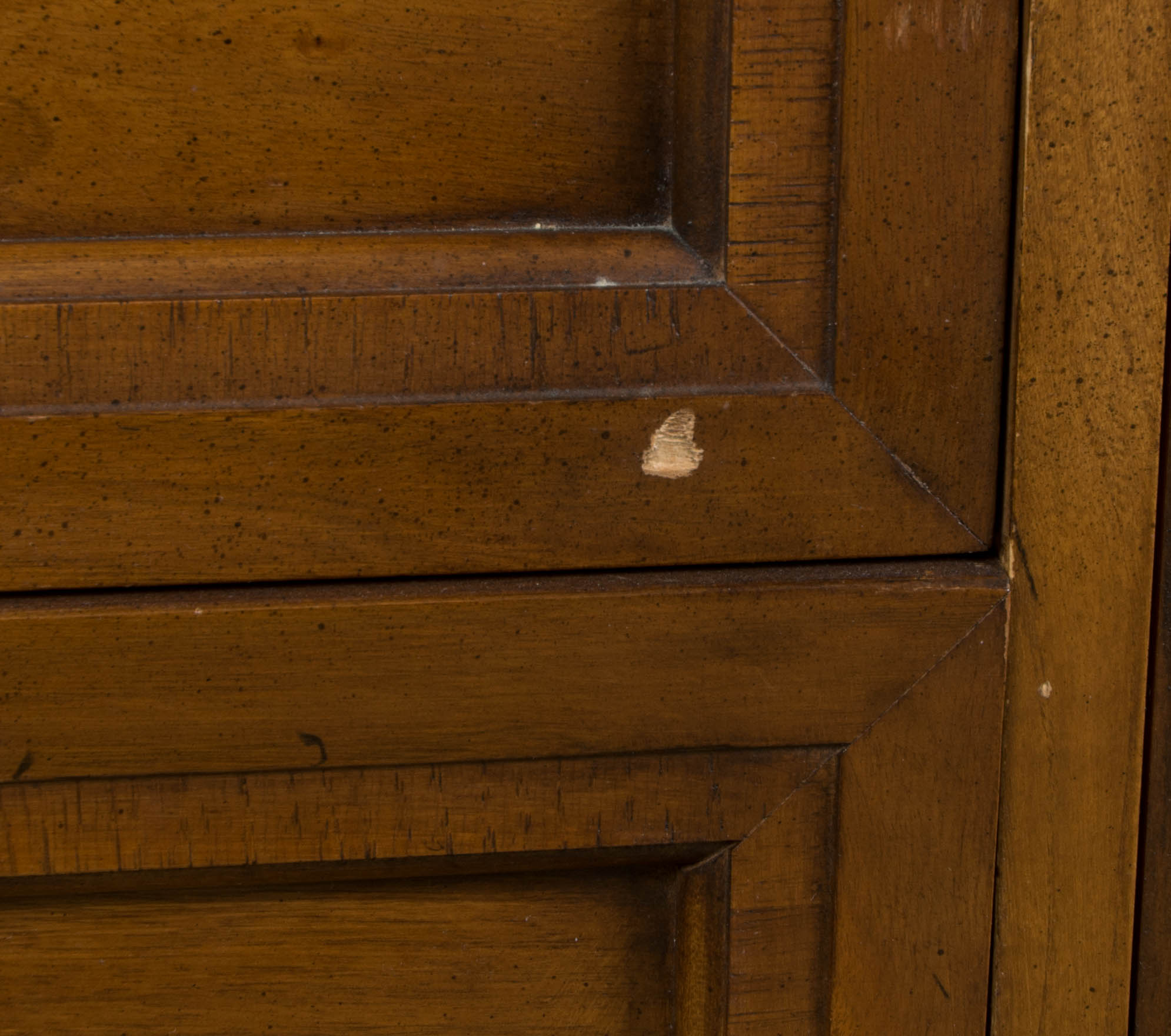 White Fine Furniture Dresser with Two Panel Wall Mirrors