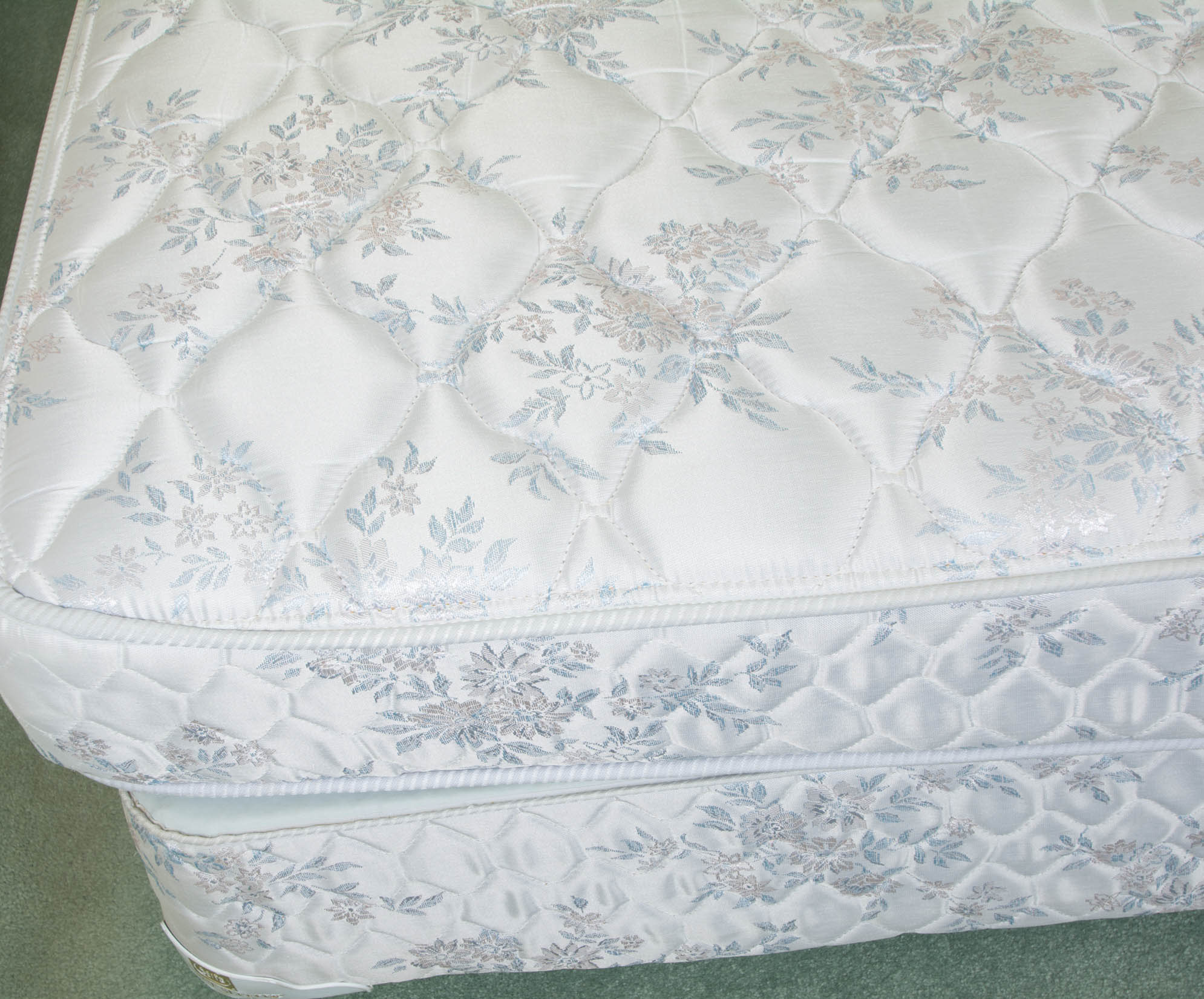 White Fine Furniture King Size Headboard