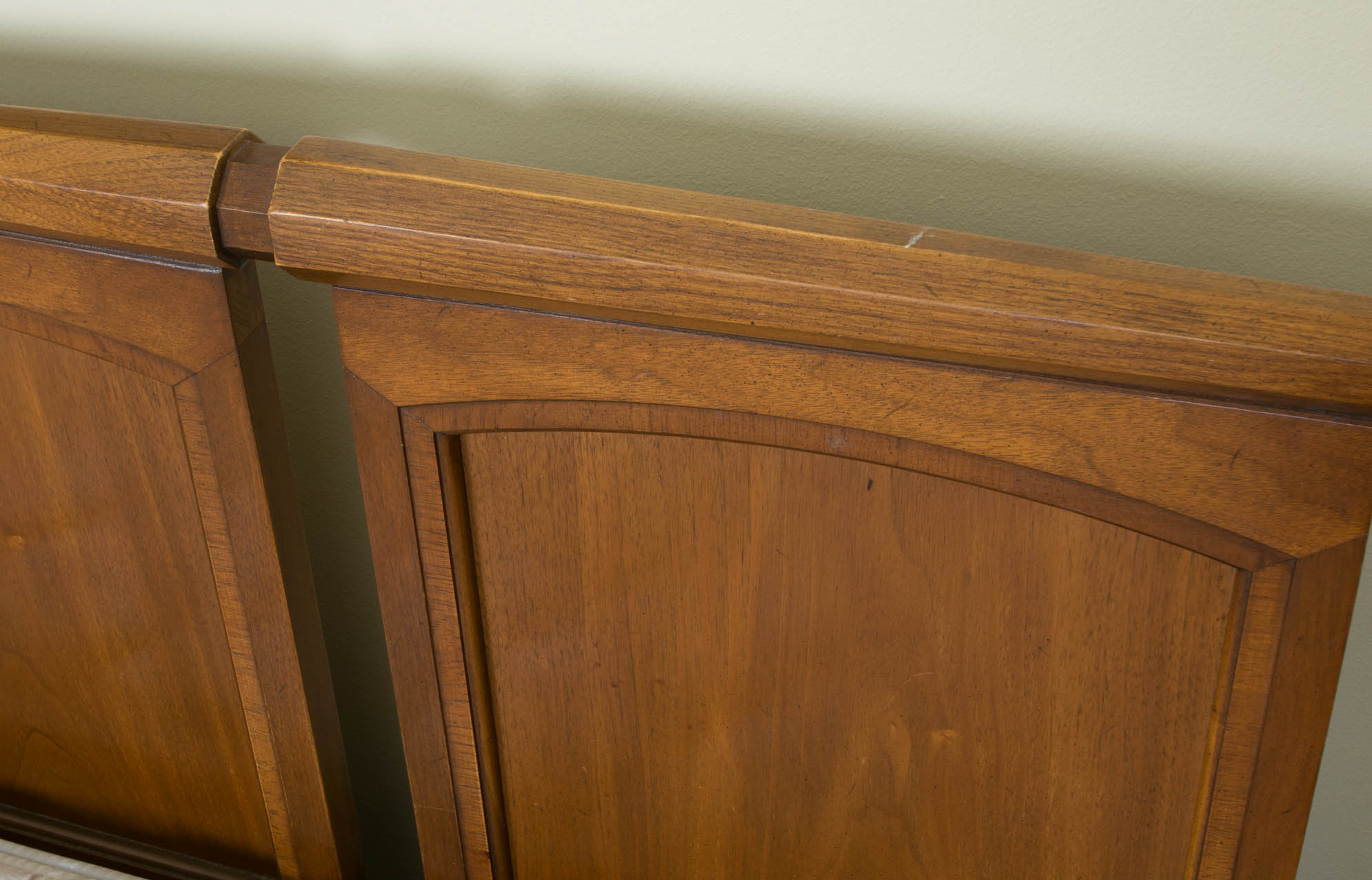 White Fine Furniture King Size Headboard