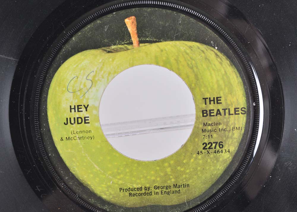 Pair of Beatles 45s Including Promotional EP