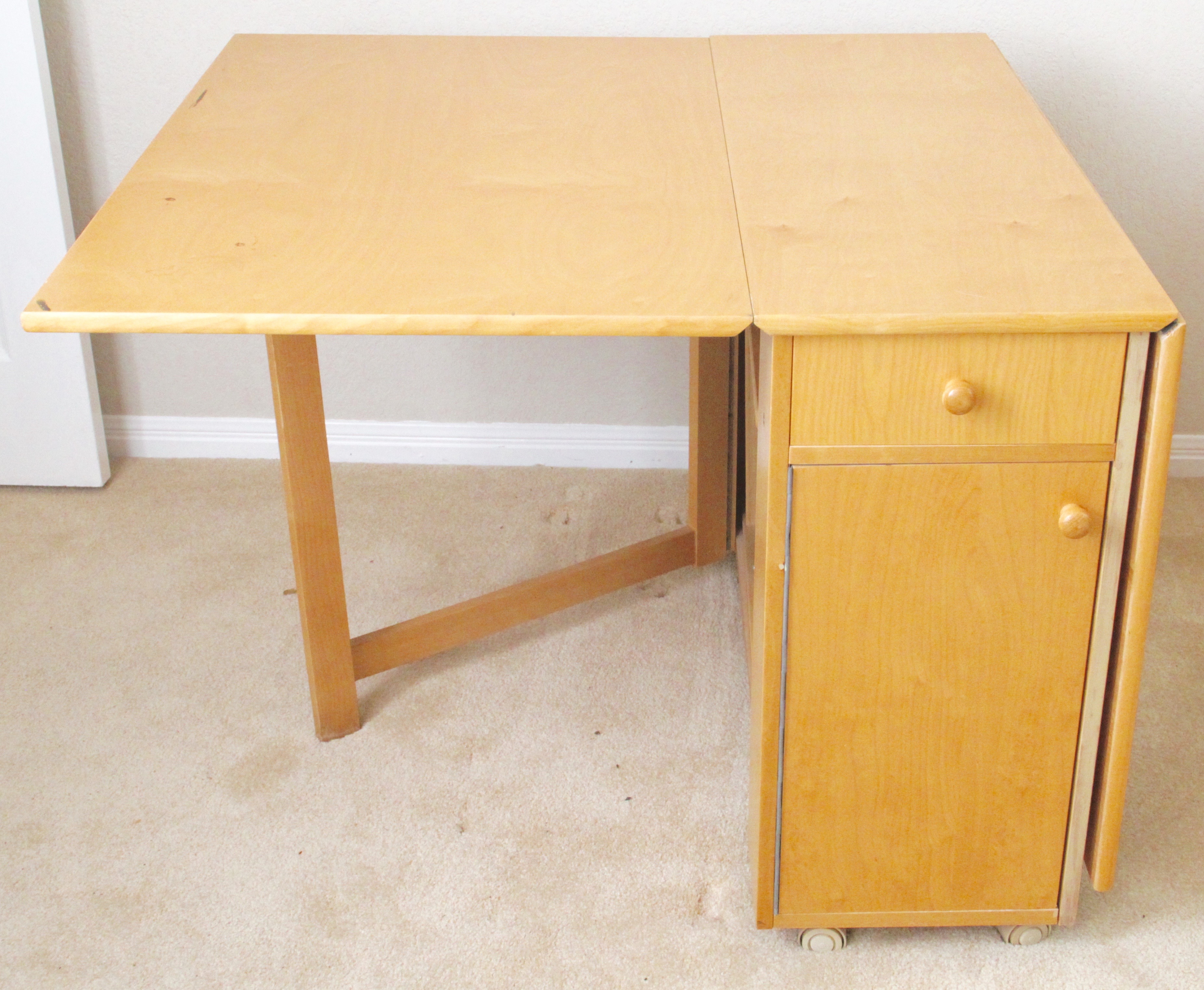 Vintage Hideaway Dining Table and Chairs Set