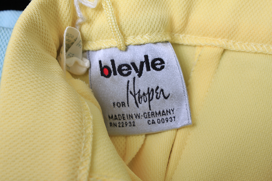 Collection of Ladies Vintage Fashion Basics