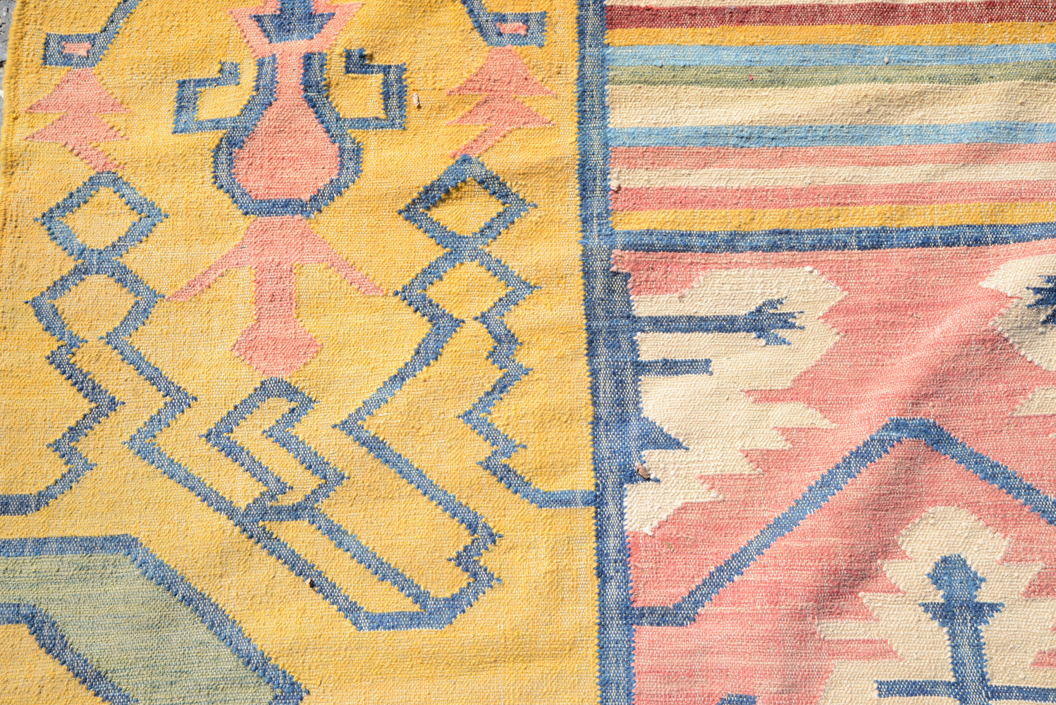 Handwoven Flatweave Indian Wool Dhurrie Rug