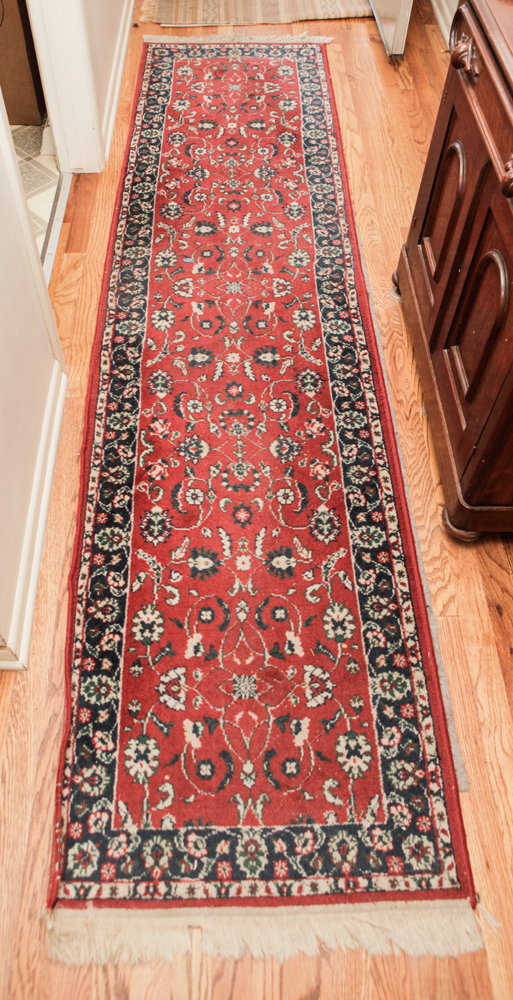 Turkish Woolmark Yun Damgasi Runner