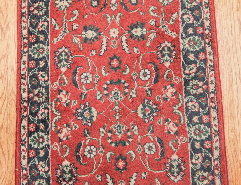 Turkish Woolmark Yun Damgasi Runner