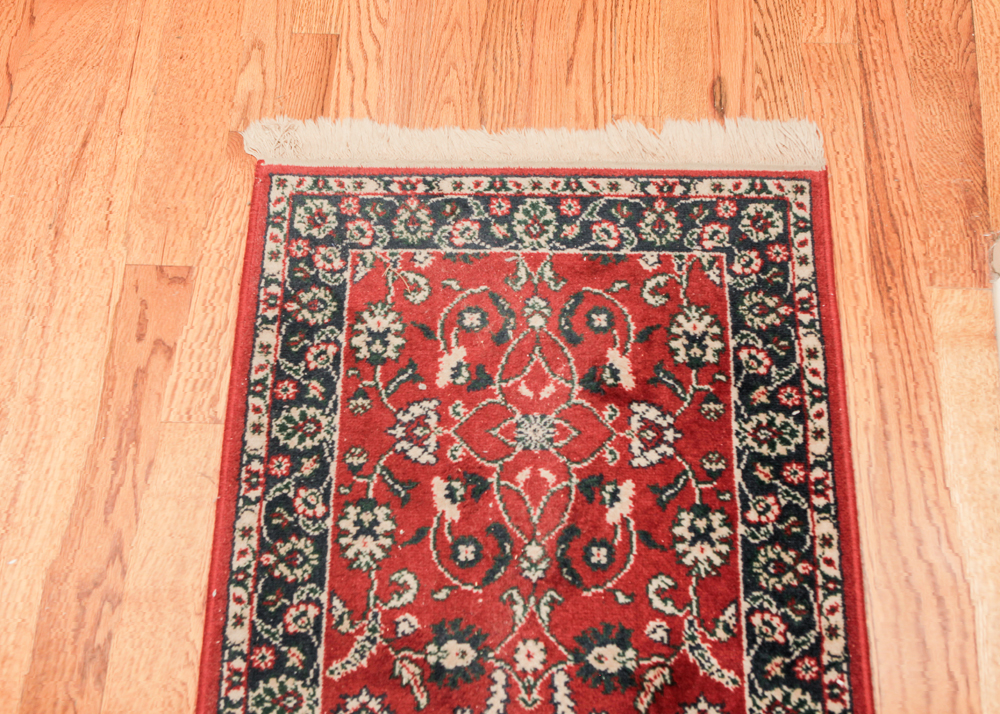 Turkish Woolmark Yun Damgasi Runner