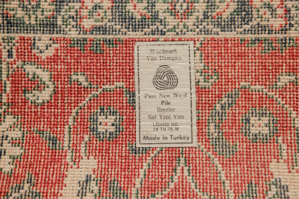 Turkish Woolmark Yun Damgasi Runner