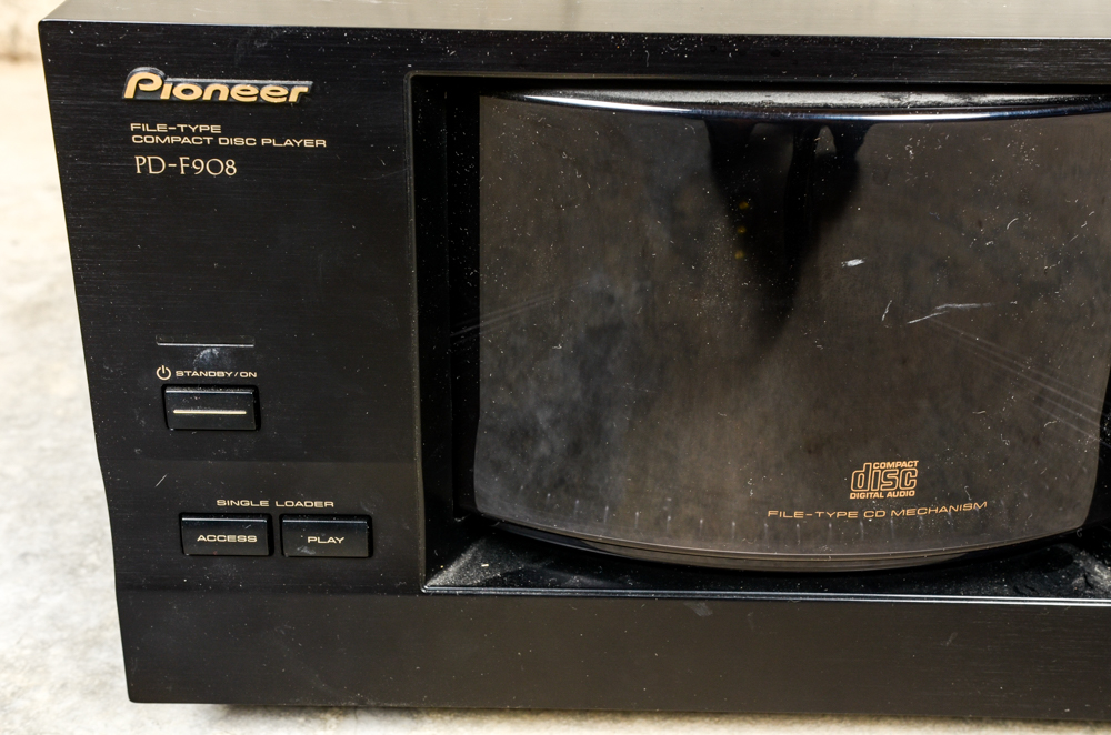 Pioneer CD Player