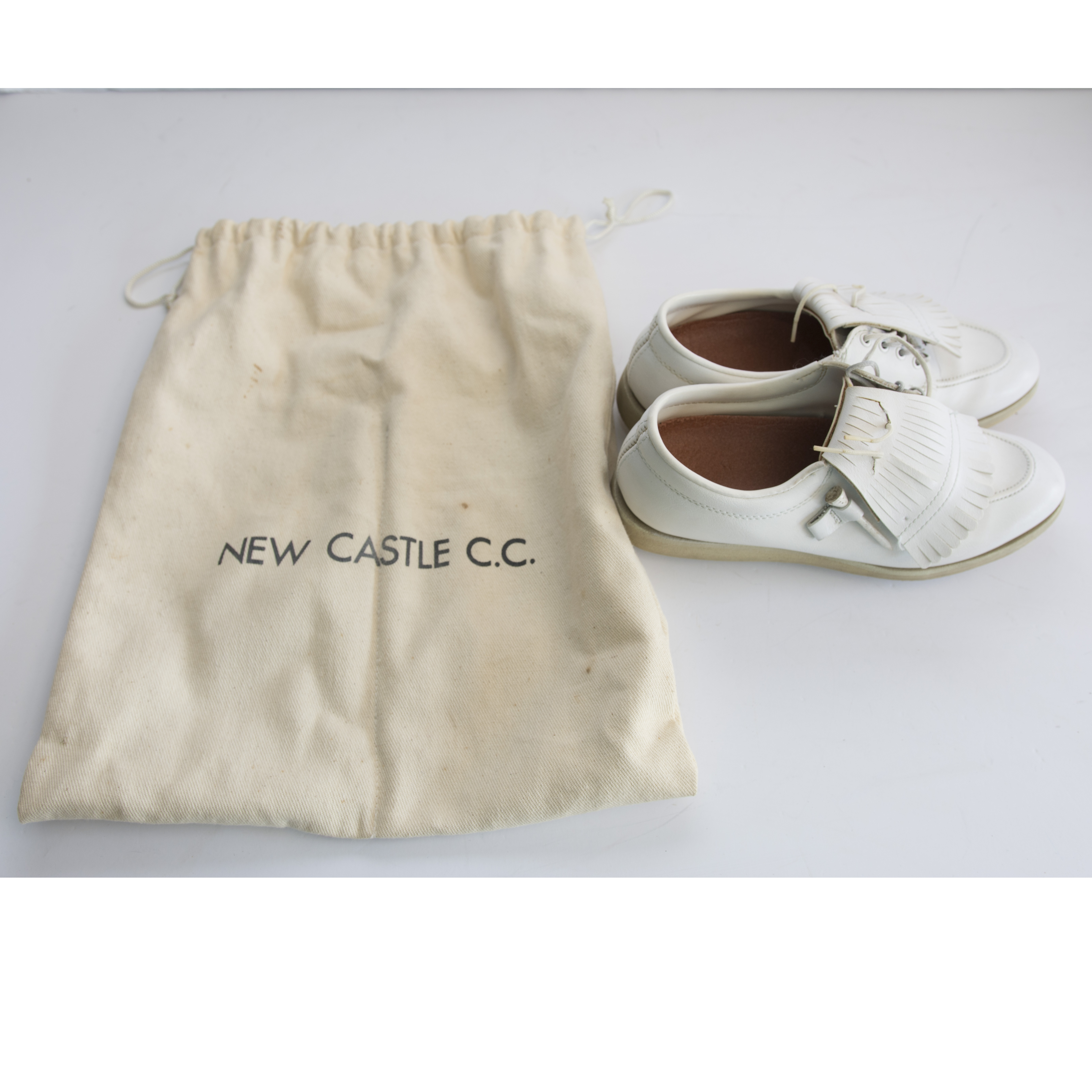 Vintage New Castle Golf Shoes Size 7.5