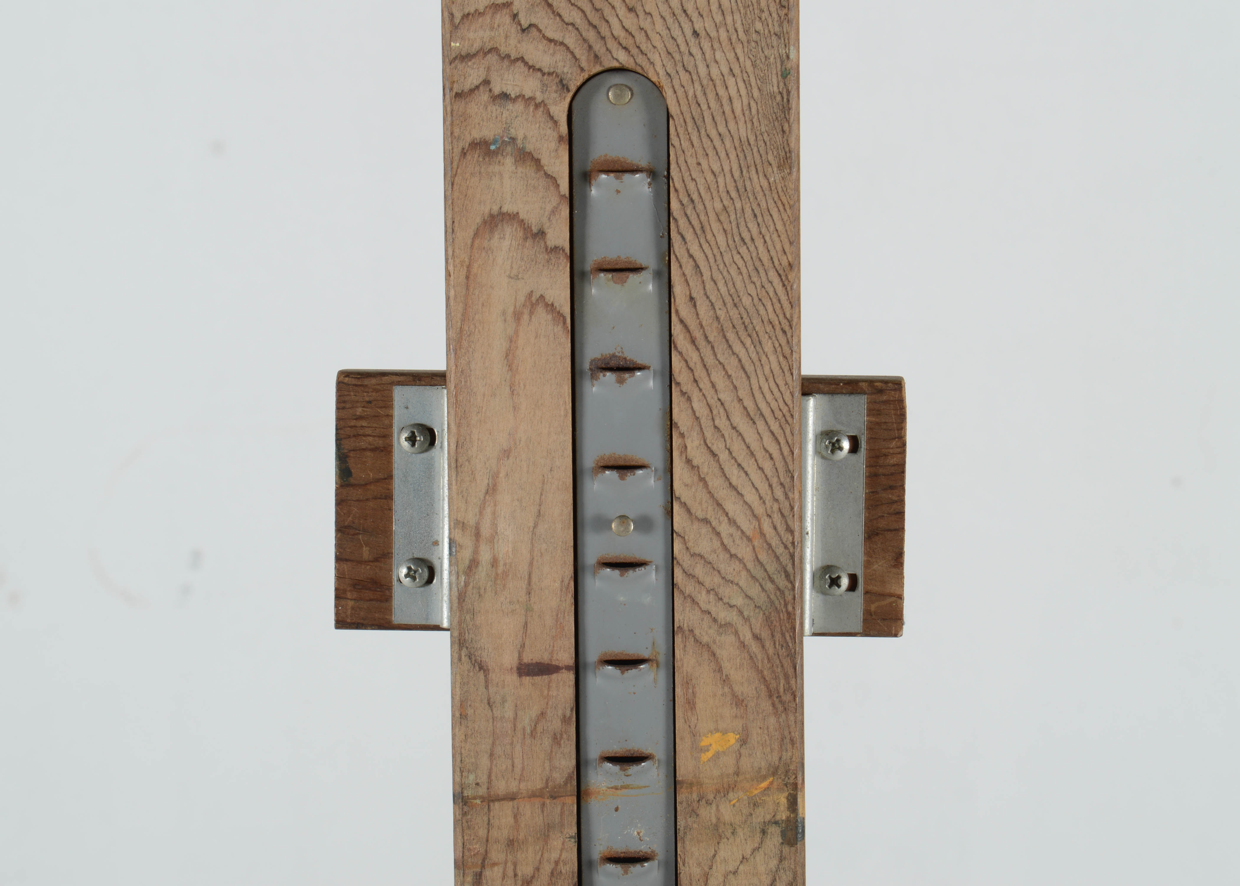 Vintage Grumbacher Wooden Artist Easel