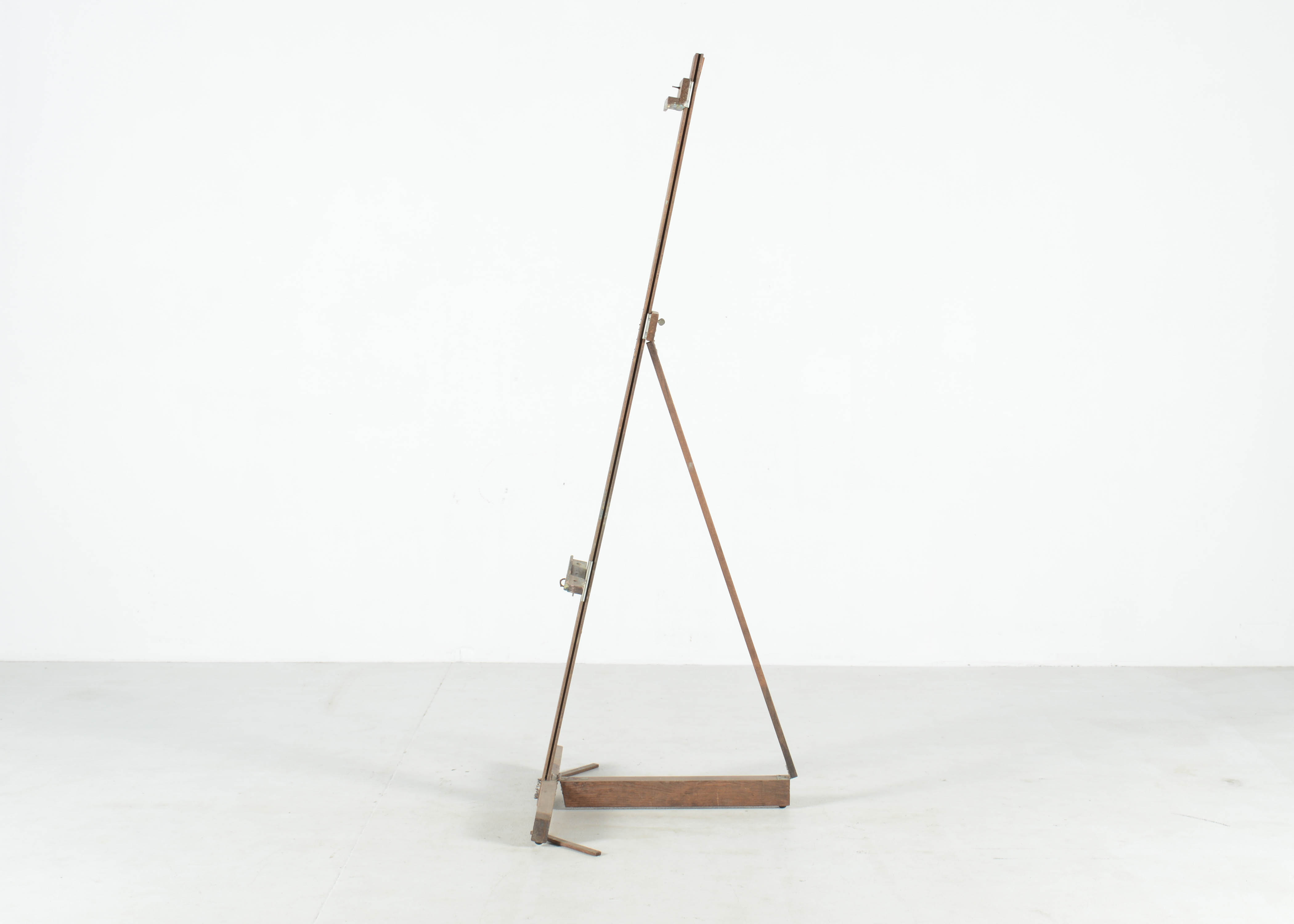 Vintage Grumbacher Wooden Artist Easel