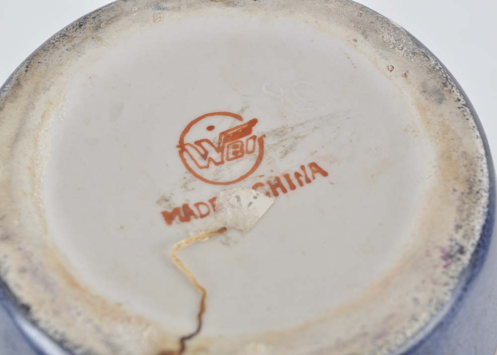 Grouping of Asian Themed Ceramics